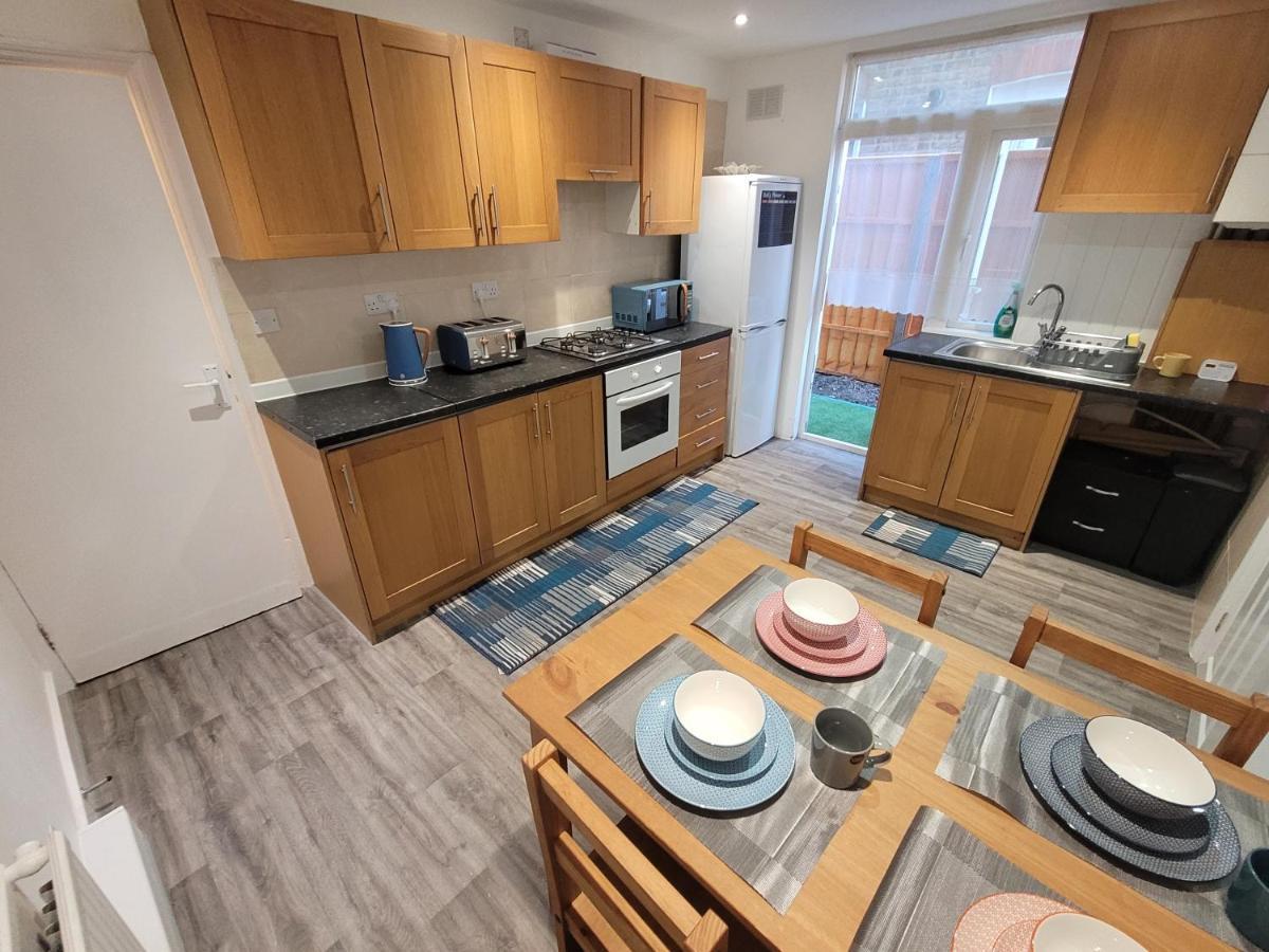Spacious 2 Bedroom House In Central London With Garden Exterior photo